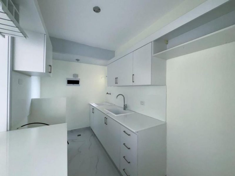 Apartamento en Venta en Av. Hípica. Santo Domingo Este, Santo Domingo