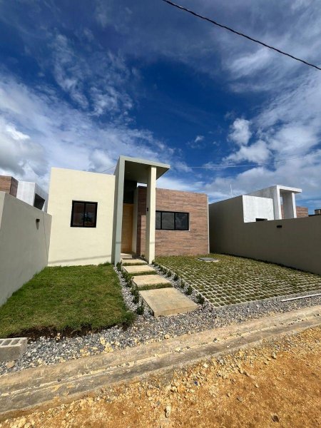 Apartamento en Venta en  Santo Domingo Este, Santo Domingo