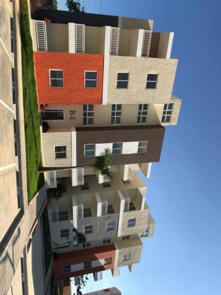 Apartamento de 3 Habitaciones en Venta en la Av. Ecológica. 