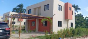 Casa en Venta en Macao Turístico Verón-Punta Cana, La Altagracia