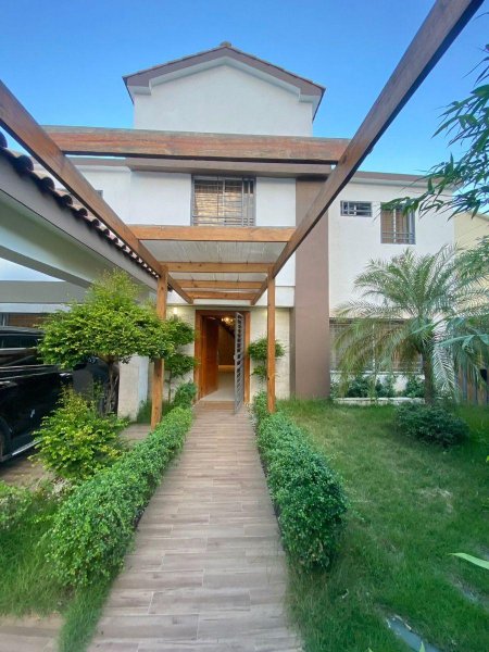 Foto Casa en Venta en San Pedro de Macorís, San Pedro de Macorís - U$D 360.000 - CAV79639 - BienesOnLine