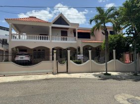 Casa en Venta en  Santiago de los Caballeros, Santiago