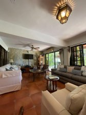 ???? VILLA EN VENTA | METRO COUNTRY CLUB – JUAN DOLIO