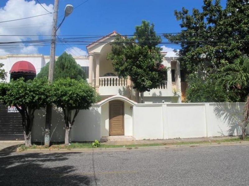 Foto Casa en Venta en El Millon, , Santo Domingo - $ 19.800.000 - CAV479 - BienesOnLine