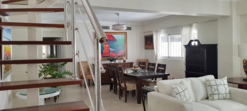 Apartamento en Alquiler en paraiso Piantini, Distrito Nacional