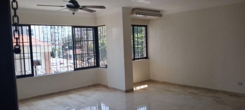 Apartamento en Alquiler en PIANTINI Piantini, Distrito Nacional