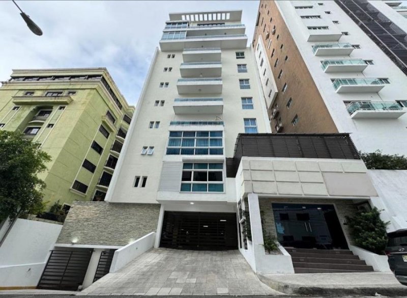 Apartamento en Alquiler en serralle Piantini, Distrito Nacional