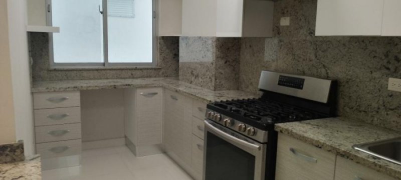 Apartamento en Alquiler en paraiso Piantini, Distrito Nacional