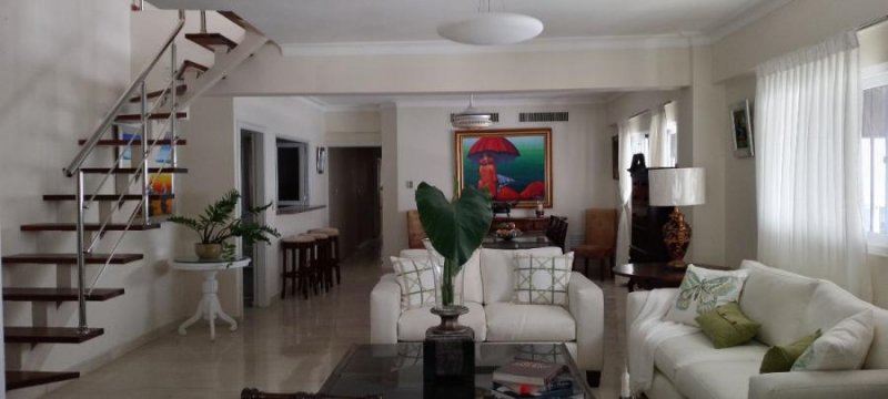 Apartamento en Alquiler en PIANTINI Piantini, Distrito Nacional