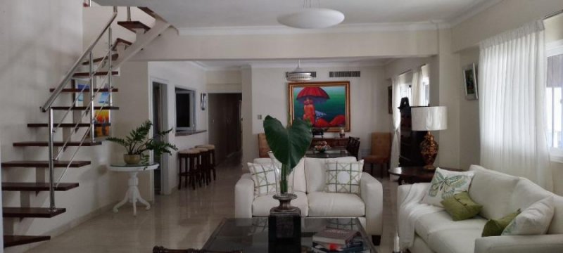 Apartamento en Alquiler en PIANTINI Piantini, Distrito Nacional
