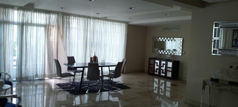 Apartamento en Alquiler vacacional en PIANTINI Piantini, Distrito Nacional