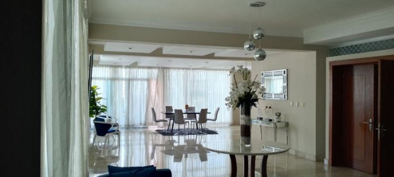Apartamento en Alquiler en PIANTINI Piantini, Distrito Nacional