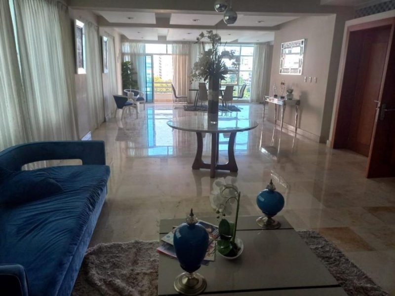 Apartamento en Alquiler en  Piantini, Distrito Nacional