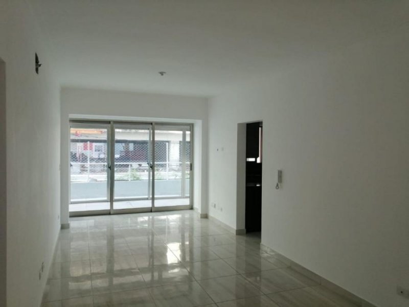 Foto Apartamento en Alquiler en Evaristo Morales, Santo Domingo de Guzmán, Distrito Nacional - U$D 1.100 - APA36467 - BienesOnLine
