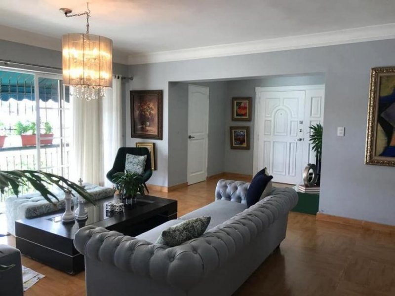 Foto Apartamento en Alquiler en Bella Vista, Bella Vista, Distrito Nacional - U$D 700 - APA16158 - BienesOnLine
