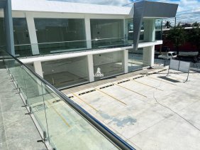 ALQUILER Locales Ejecutivos En Mejor Zona de la Charles de Gaulle 