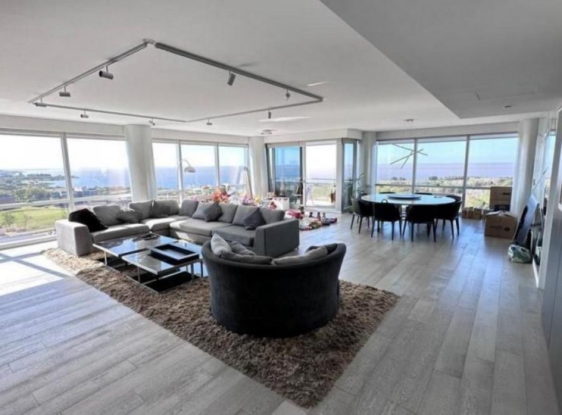 Apartamento en Alquiler en  Santo Domingo Este, Santo Domingo