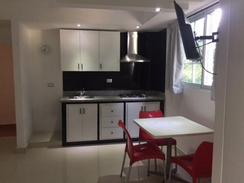 Apartamento en Alquiler en zona universitaria Santo Domingo, Distrito Nacional