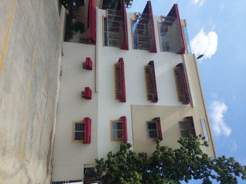 Apartamento en Alquiler en Vista Hermosa Santo Domingo Este, Santo Domingo