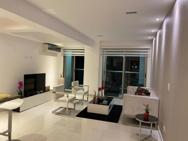 Apartamento en Alquiler en Cacicazgos Santo Domingo, Santo Domingo