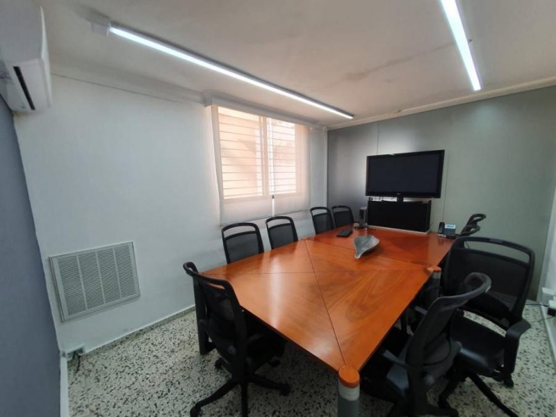 Foto Local en Alquiler en Julieta Morales, Distrito Nacional - U$D 4.000 - LOA28448 - BienesOnLine