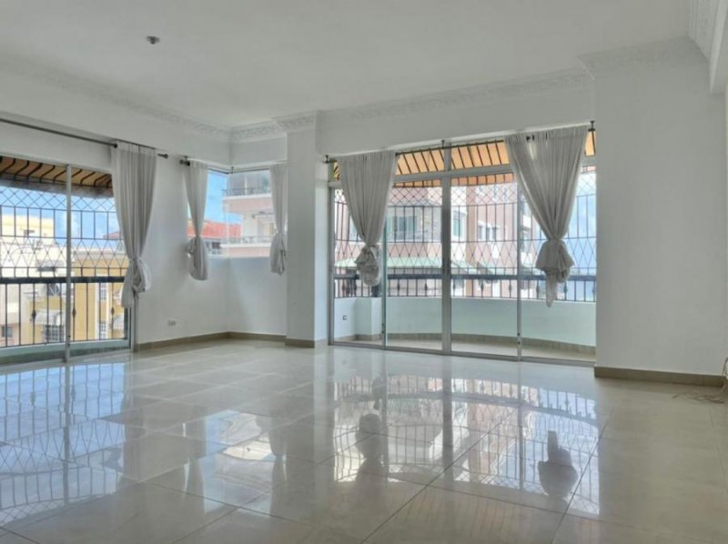 Foto Apartamento en Venta en Bella Vista, Distrito Nacional - U$D 240.000 - APV21428 - BienesOnLine