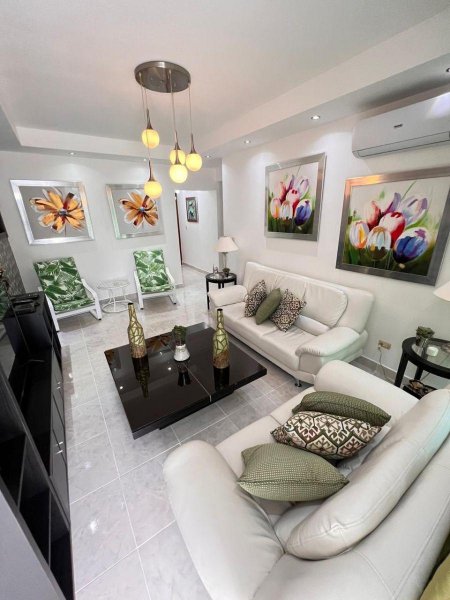 Foto Apartamento en Alquiler en Piantini, Piantini, Distrito Nacional - U$D 1.600 - APA24593 - BienesOnLine