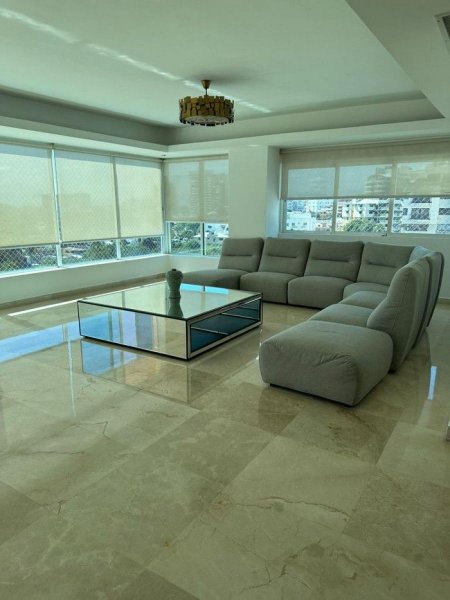 Apartamento en Venta en  Los Cacicazgos, Distrito Nacional
