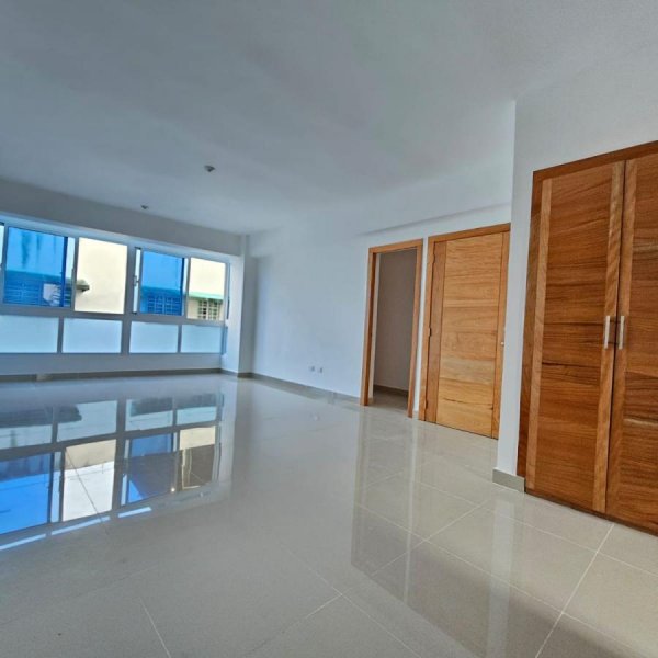 Apartamento en Venta en  Santo Domingo Este, Santo Domingo