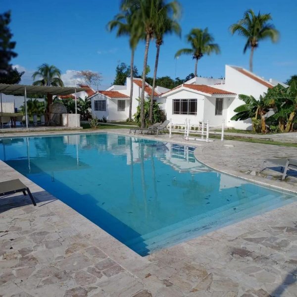 Apartamento de 3 Habitaciones en Venta en Juan Dolio. 