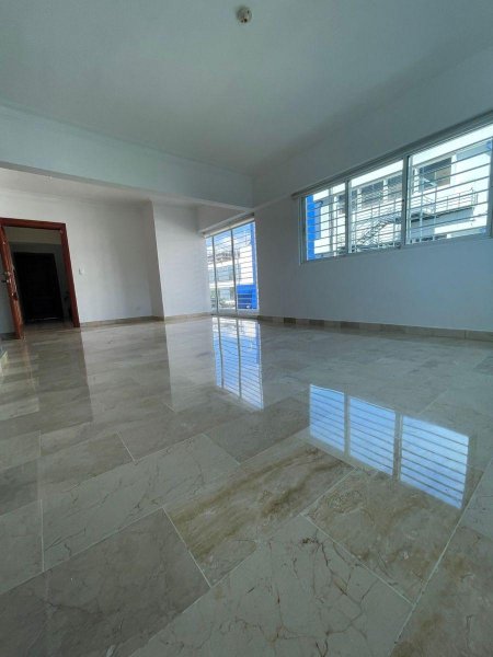 Foto Apartamento en Alquiler en Piantini, Distrito Nacional - U$D 1.250 - APA25781 - BienesOnLine