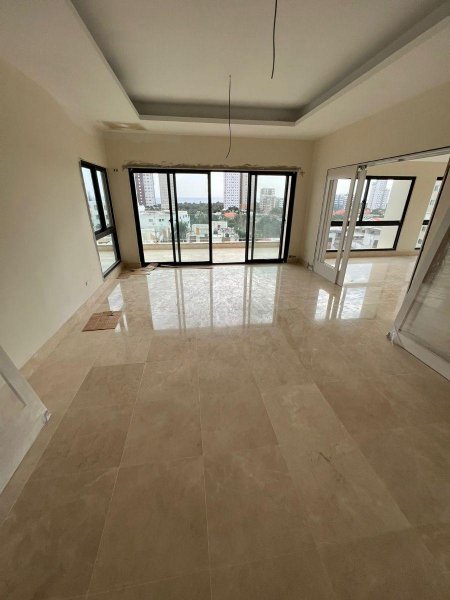 Apartamento en Venta en  Los Cacicazgos, Distrito Nacional