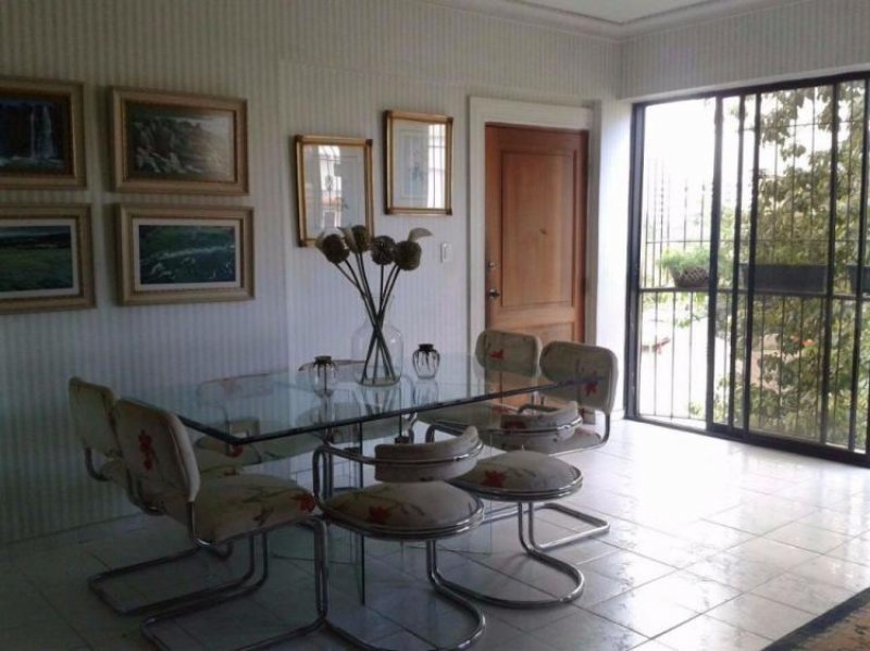 Foto Apartamento en Venta en Urbanización Fernández, Julieta Morales, Distrito Nacional - $ 4.395.000 - APV3511 - BienesOnLine