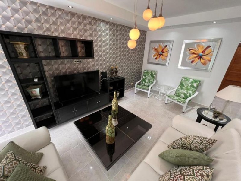Apartamento en Alquiler en  Piantini, Distrito Nacional