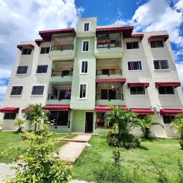 Apartamento en Venta en Av. Jacobo Majluta Santo Domingo Norte, Santo Domingo