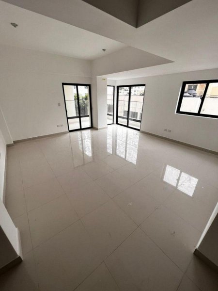 Apartamento en Venta en  Bella Vista, Distrito Nacional