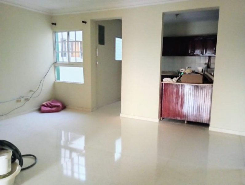 Apartamento en Venta en  Santo Domingo Este, Santo Domingo