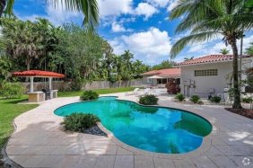 Apartamento en Alquiler en  Salvaleón de Higüey, La Altagracia