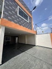 Casa en Venta en  Santo Domingo Este, Santo Domingo