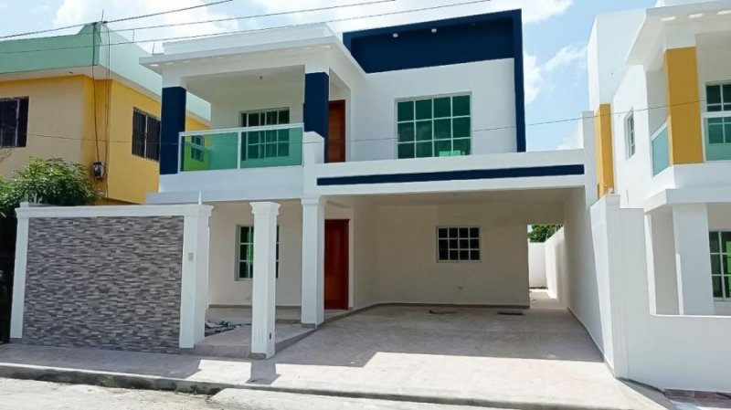 Casa en Venta en  Prado Oriental, Santo Domingo