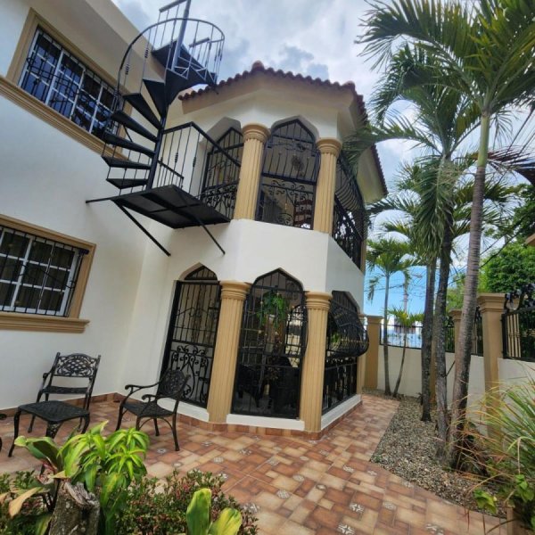Casa en Venta en Valle Verde Santiago de los Caballeros, Santiago