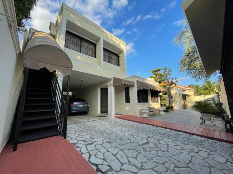 Foto Casa en Venta en El Millón, Distrito Nacional - $ 27.300.000 - CAV22008 - BienesOnLine