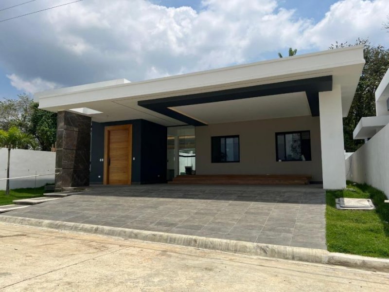 Casa en Venta en  Santiago de los Caballeros, Santiago