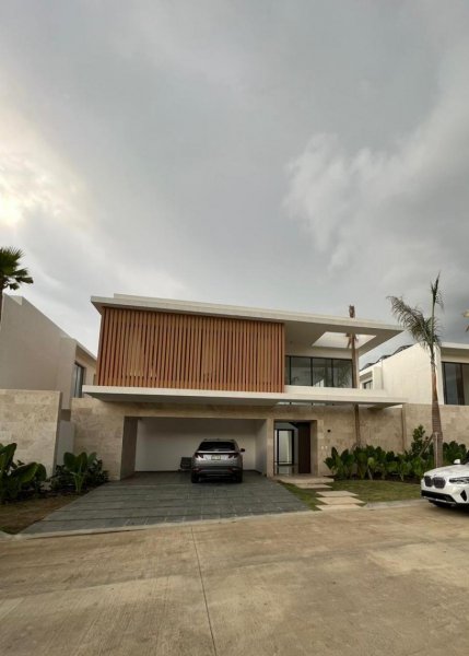 Casa en Venta en Las carmelitas Santiago de los Caballeros, Santiago