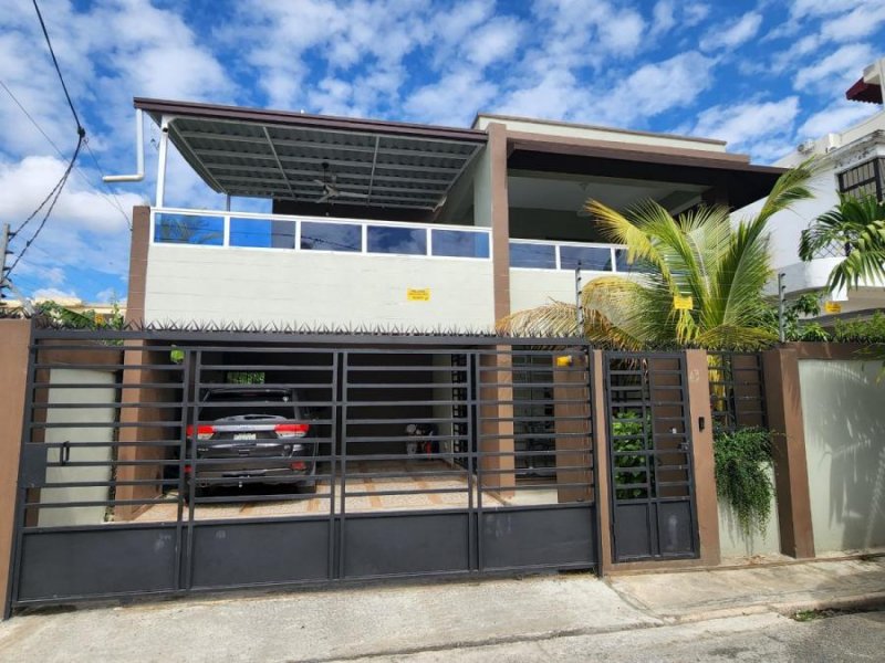 Casa en Venta en Prado Oriental Santo Domingo Este, Santo Domingo