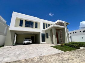 Casa en Venta en  Santiago de los Caballeros, Santiago