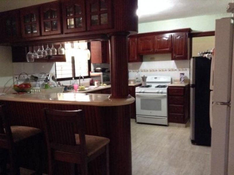 Foto Casa en Venta en URBANIZACIÓN CERRO HERMOSO, Santiago de los treinta Caballeros, Santiago - $ 14.000.000 - CAV17190 - BienesOnLine