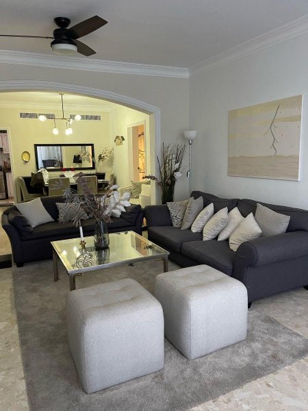Apartamento en Alquiler en Arroyo Hondo Jardín Botánico, Distrito Nacional