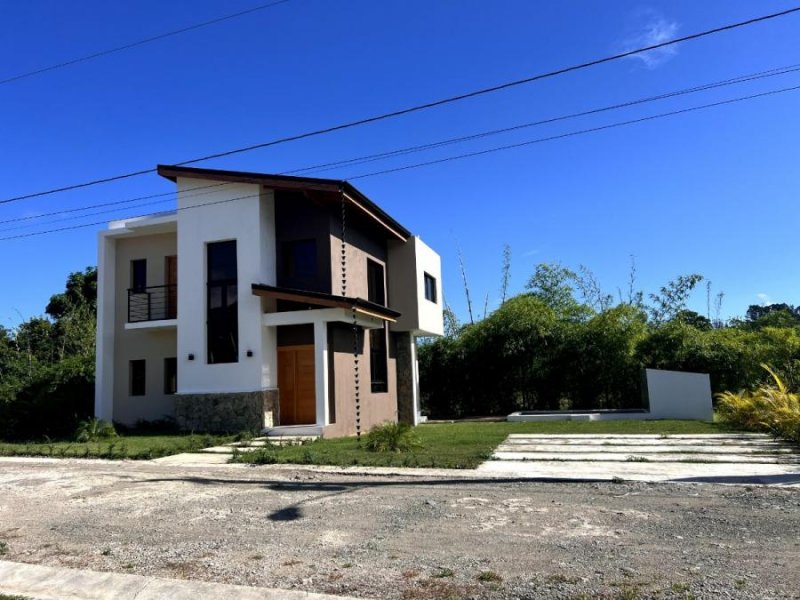 Casa en Venta en Piedra Blanca Jarabacoa, La Vega