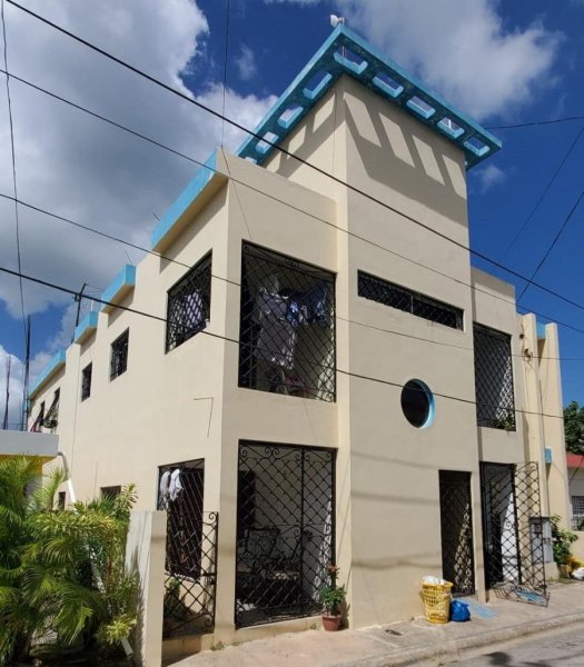 Edificio en Venta en  Salvaleón de Higüey, La Altagracia